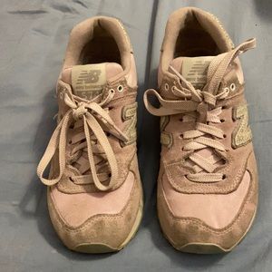 Women’s New Balance 574 Sneakers